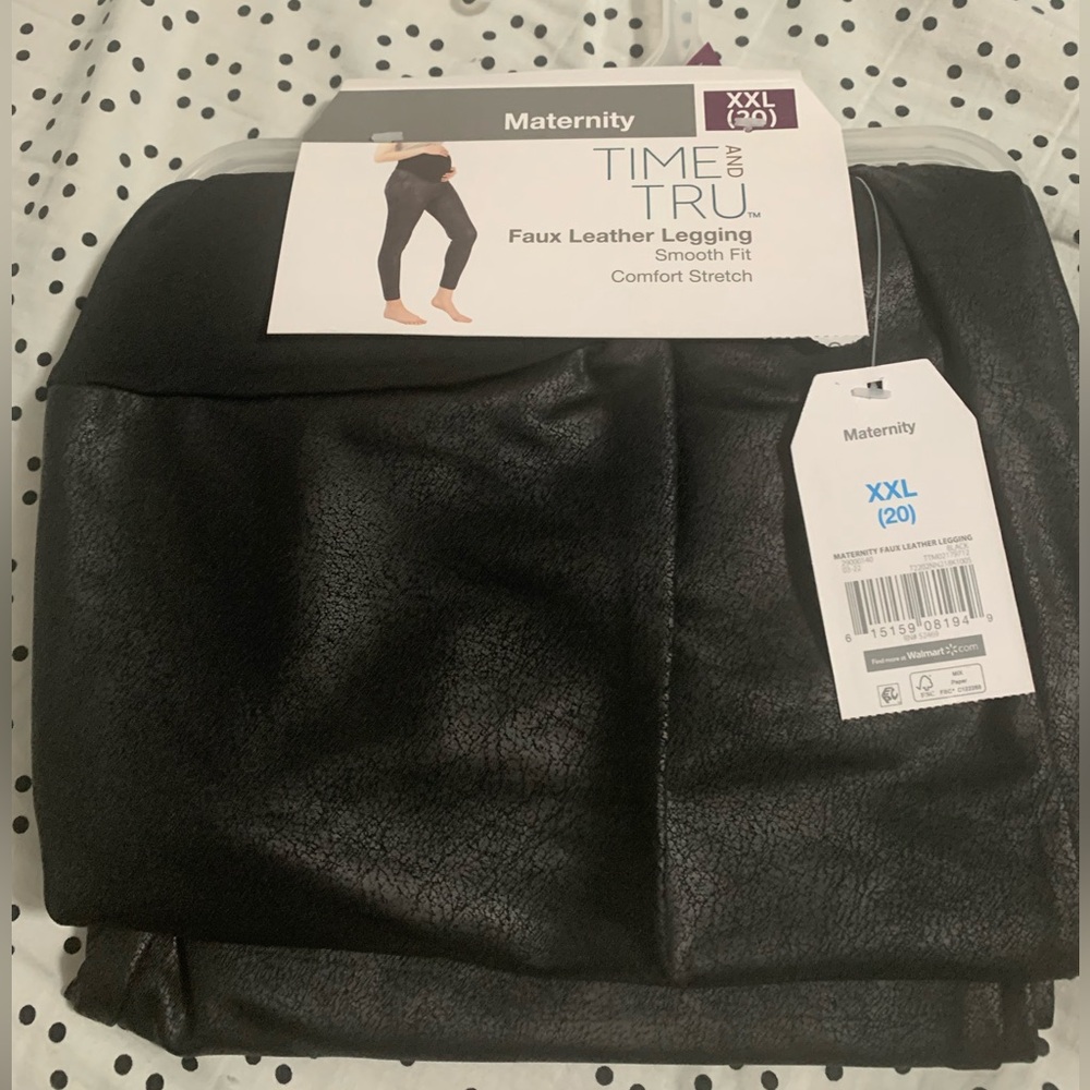 NWT-Faux leather Time & Tru maternity leggings size 20